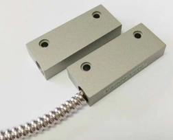 Surface Mounted Magnetic Switch — product photo